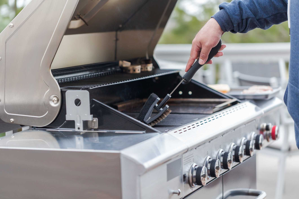 Kinds of BBQ Grill Cleaners